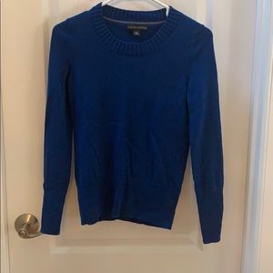 Beautiful light weight sweater
